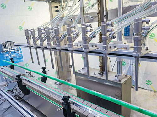 多頭液體灌裝機生產線