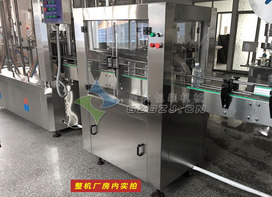 洗衣液自動灌裝機整機廠房內實拍展示